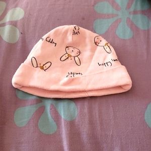 Baby hat with bunny on it